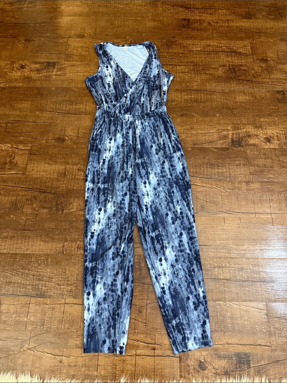 Old Navy Navy & White Tie-Dye Sleeveless Jumpsuit Romper